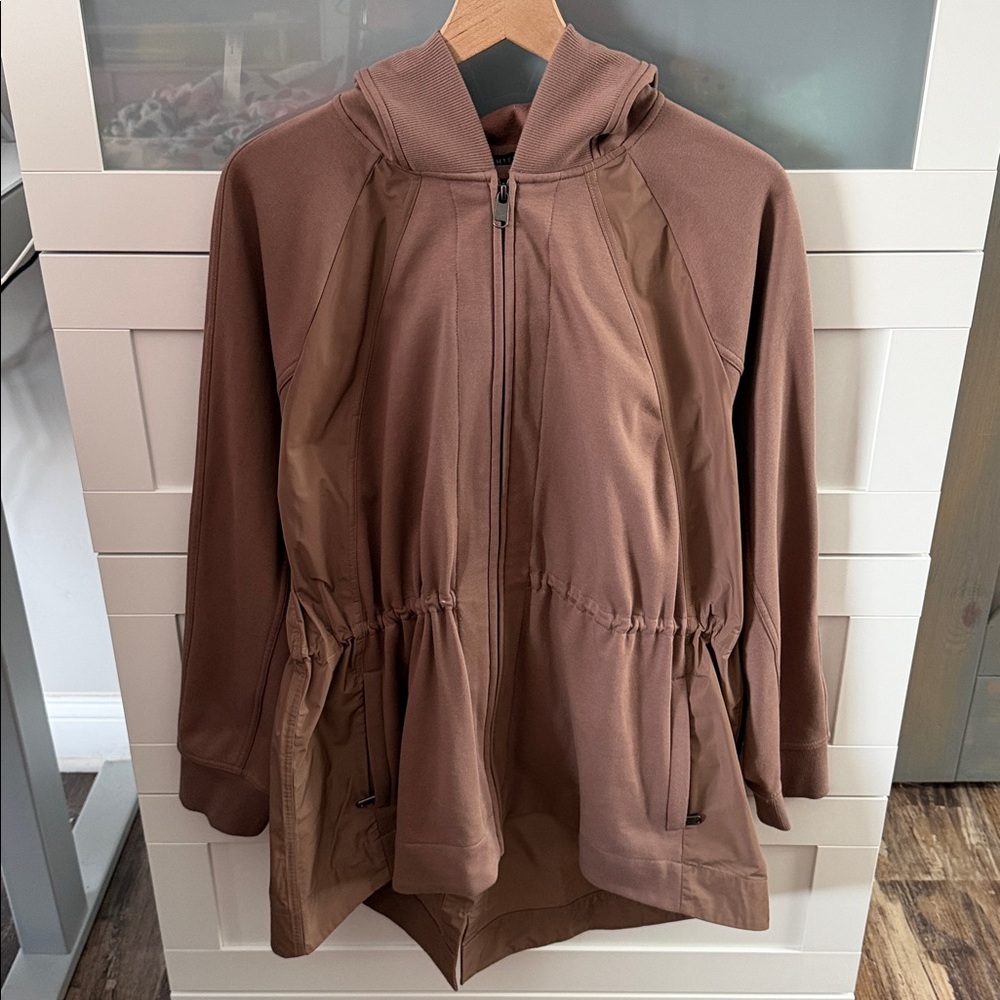 Athleta Triumph Hybrid Jacket - Picture 5 of 7